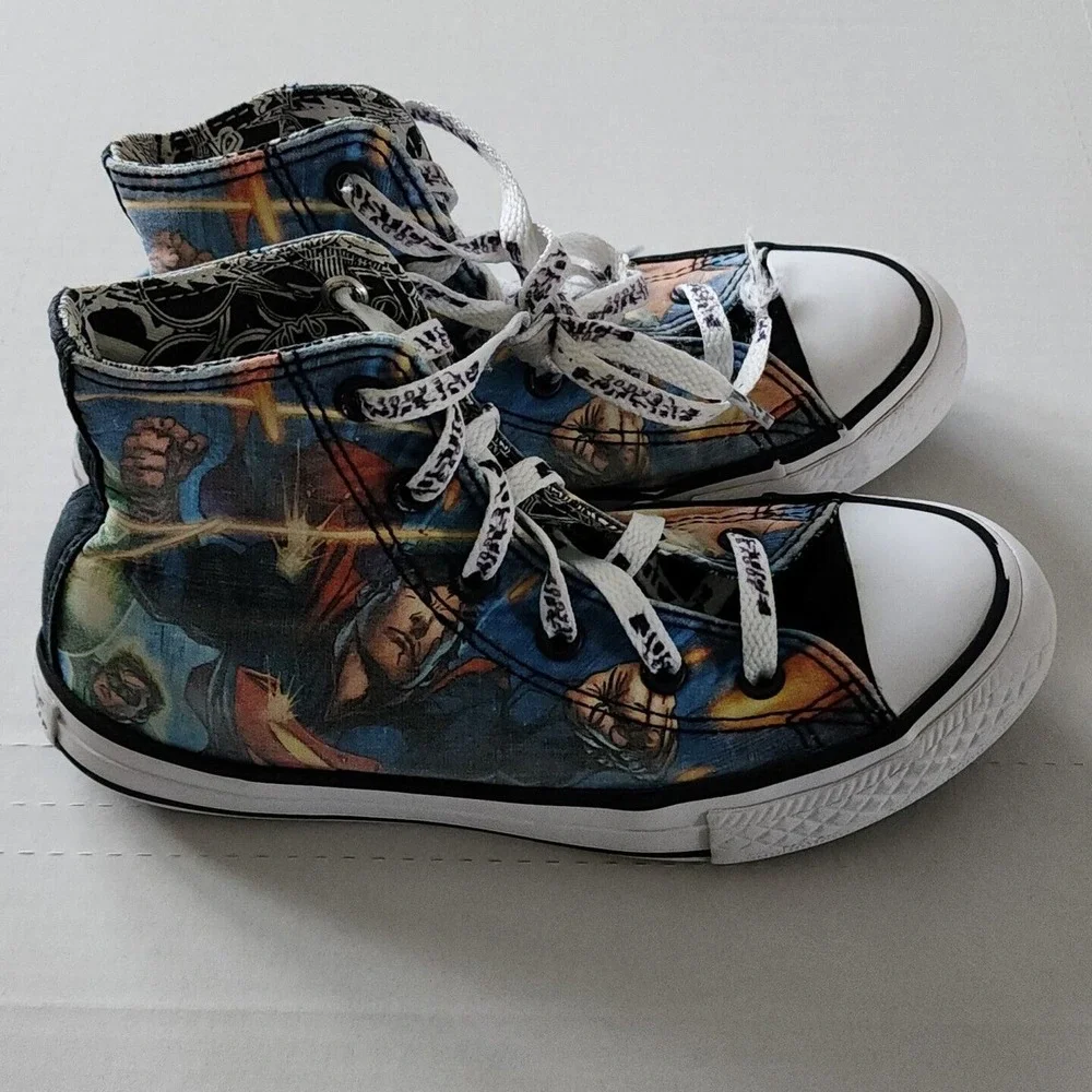 Converse Justice League Superman Batman Chuck Taylor All-Star High Youth Size 1